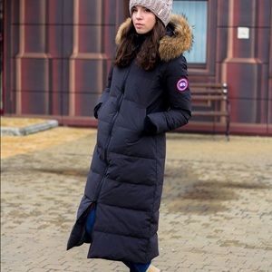 Canada goose women’s mystique parka small